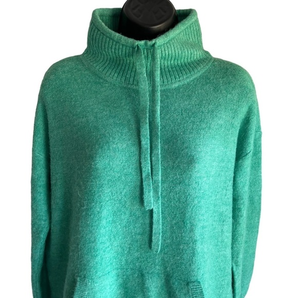 Lou & Grey Turtleneck Sweater in Green - Picture 3 of 5